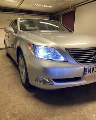 Lexus LS cena 48000 przebieg: 177100, rok produkcji 2009 z Janikowo małe 529